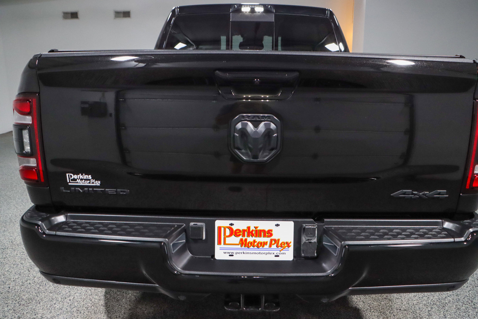 Used 2023 RAM 2500 Limited image 8