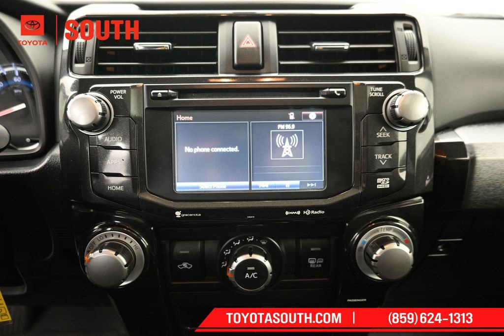 Used 2019 Toyota 4Runner TRD Off-Road Premium AWD/4WD image 17
