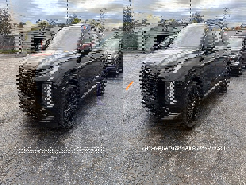 Used 2024 Hyundai Palisade Calligraphy image 2