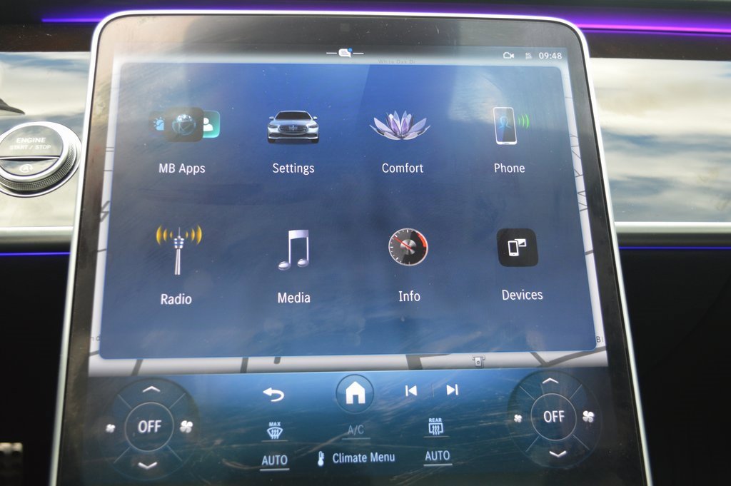 Used 2025 Mercedes-Benz S 580 4MATIC Sedan image 22