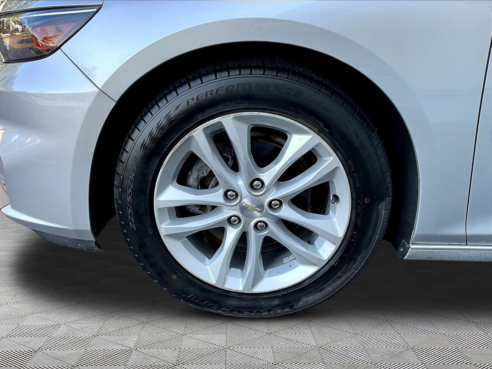 Used 2016 Chevrolet Malibu LT FWD image 33