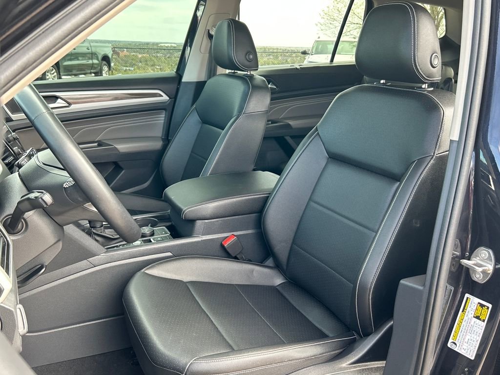 Used 2023 Volkswagen Atlas SEL image 17