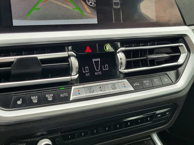 Used 2020 BMW 330i xDrive Sedan w/ Convenience Package AWD/4WD image 18
