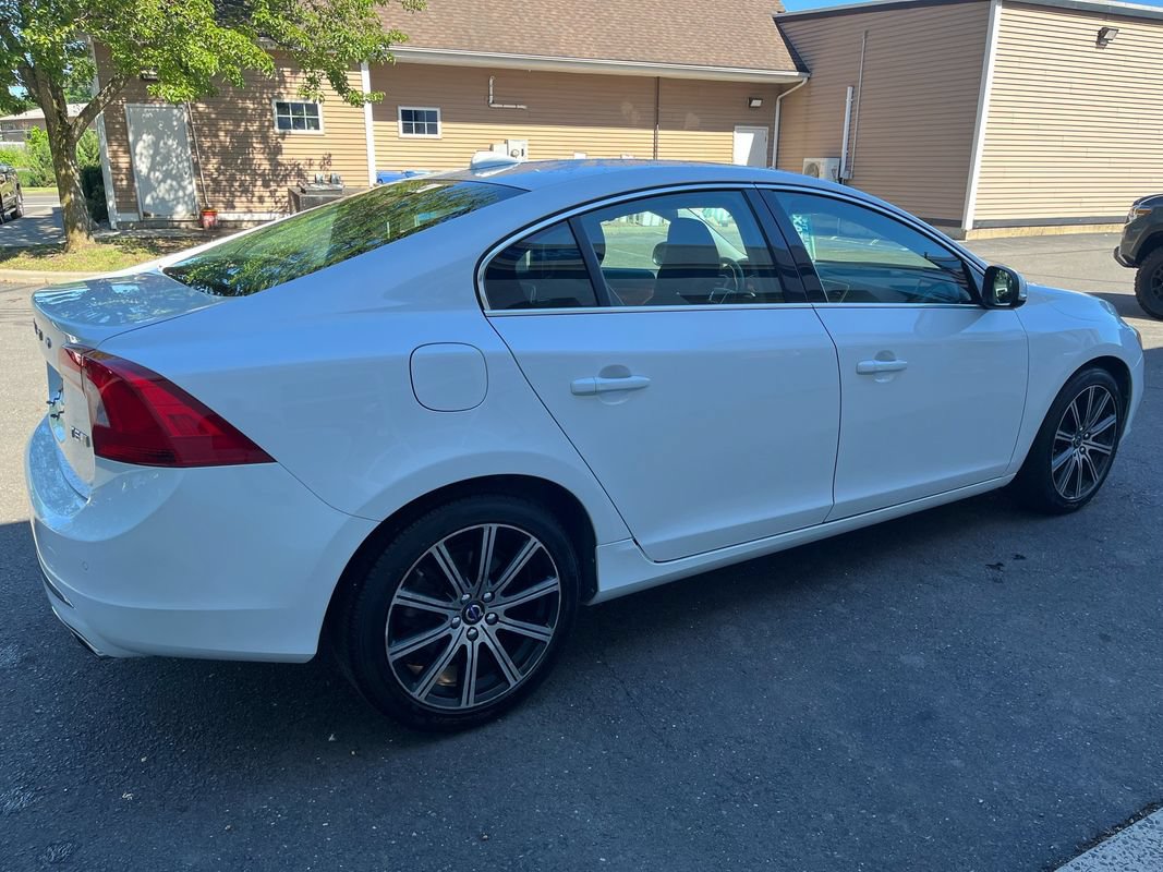 Used 2018 Volvo S60 T5 Inscription AWD/4WD image 5