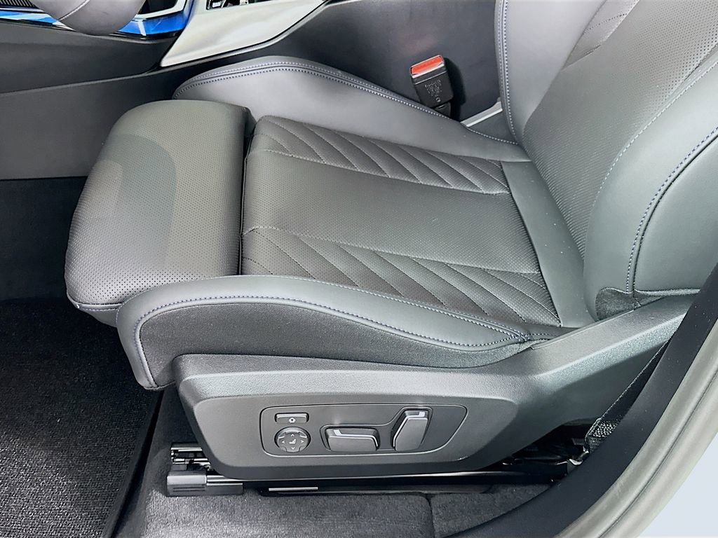New 2026 BMW X3 xDrive30 w/ M Sport Package image 21