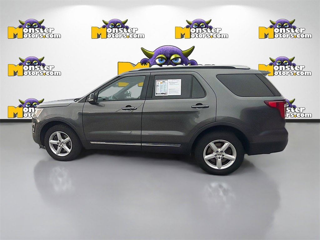 Used 2016 Ford Explorer XLT image 8