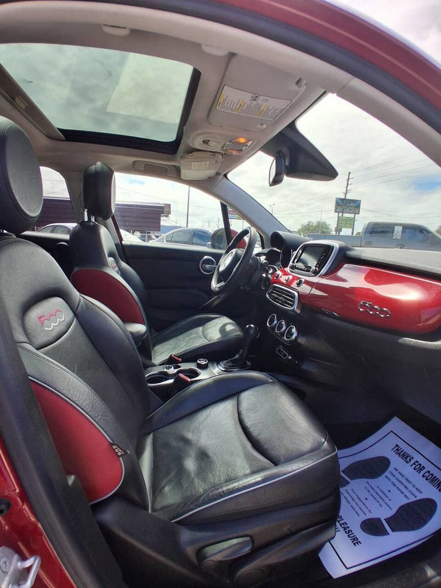 Used 2016 FIAT 500X Lounge FWD image 15