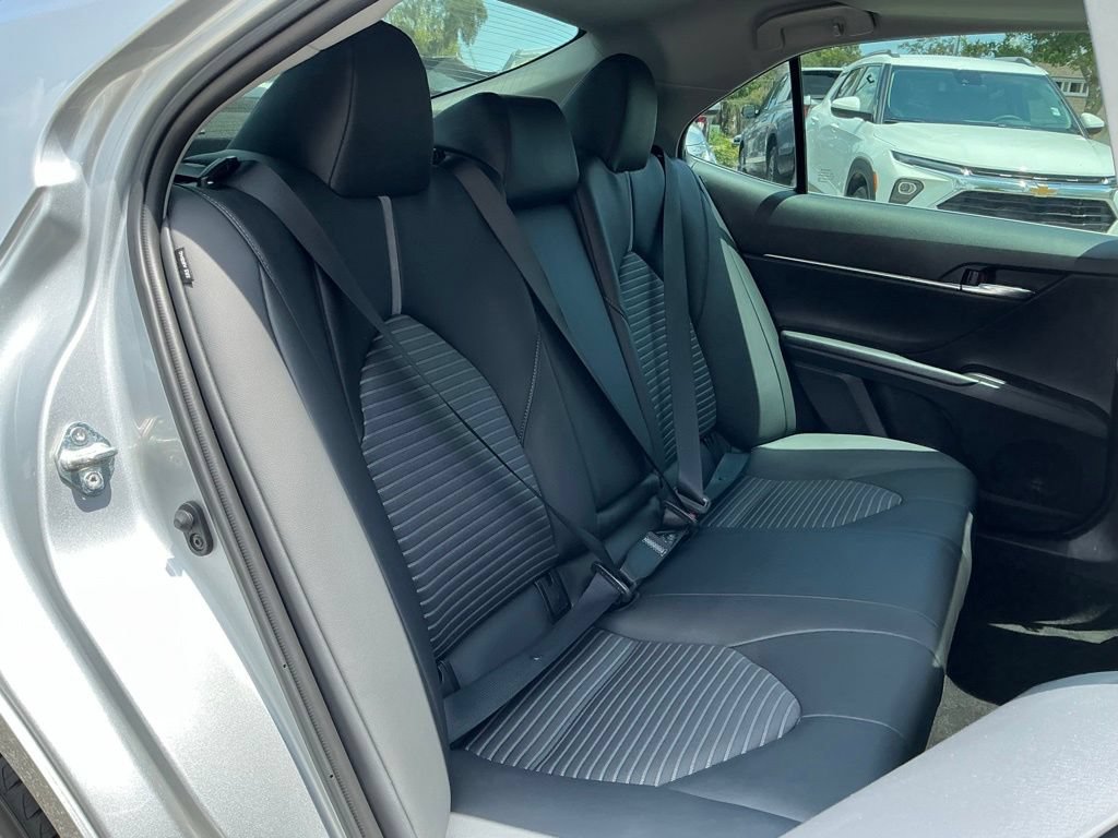 Used 2024 Toyota Camry SE w/ Cold Weather Package FWD image 23