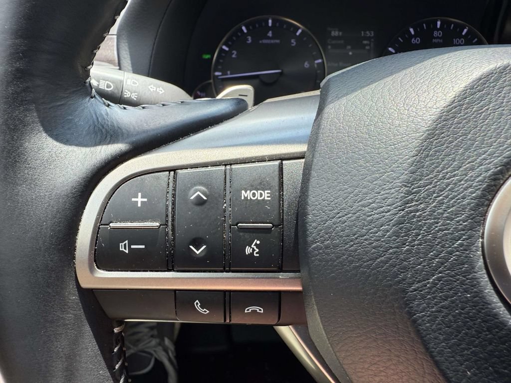 Used 2017 Lexus GS 350 AWD w/ Premium Package image 22