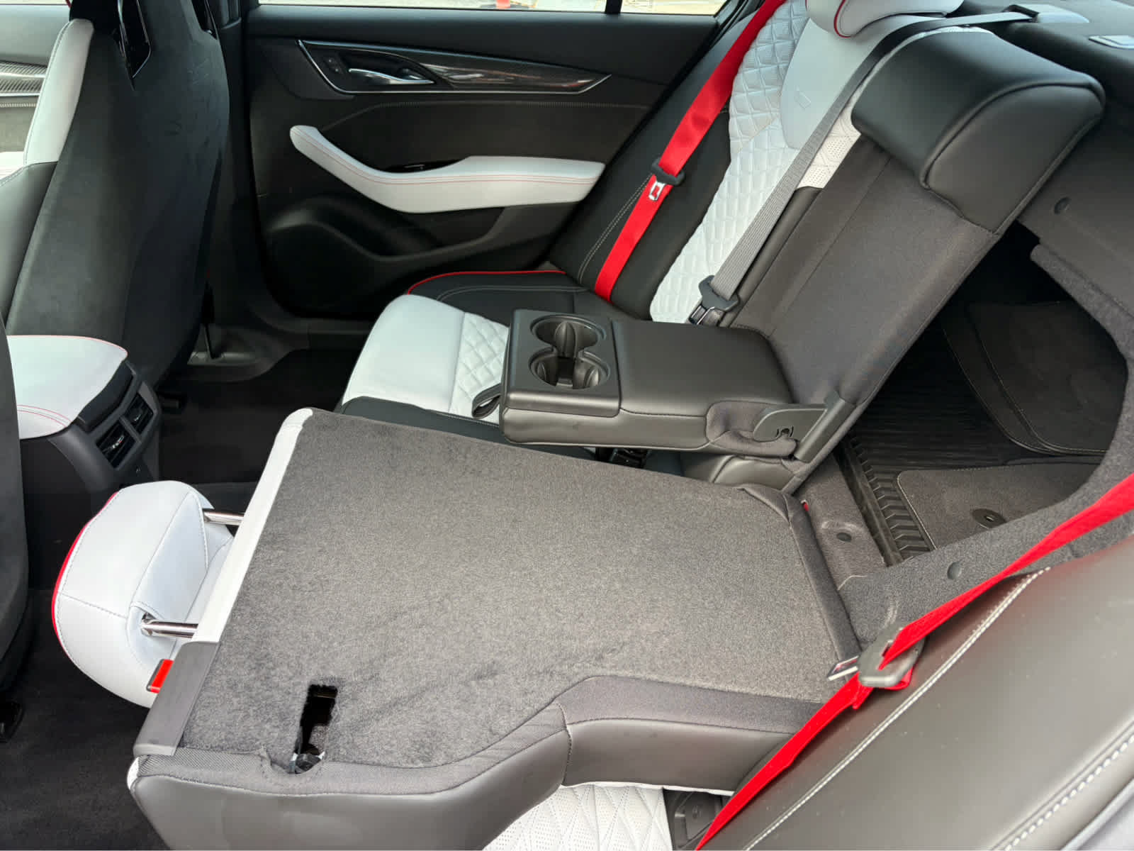 Certified 2023 Cadillac CT5 V Blackwing RWD image 18