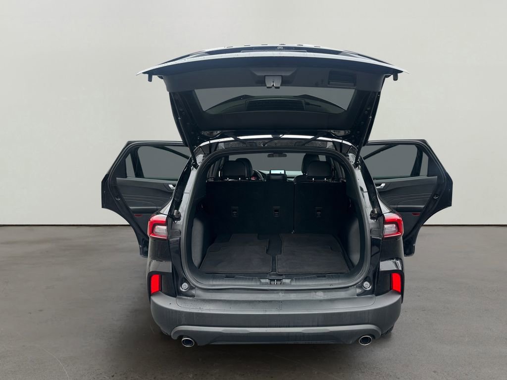 Used 2025 Ford Escape ST-Line image 30