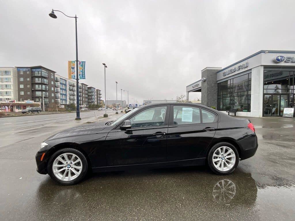 Used 2016 BMW 320i Sedan image 5