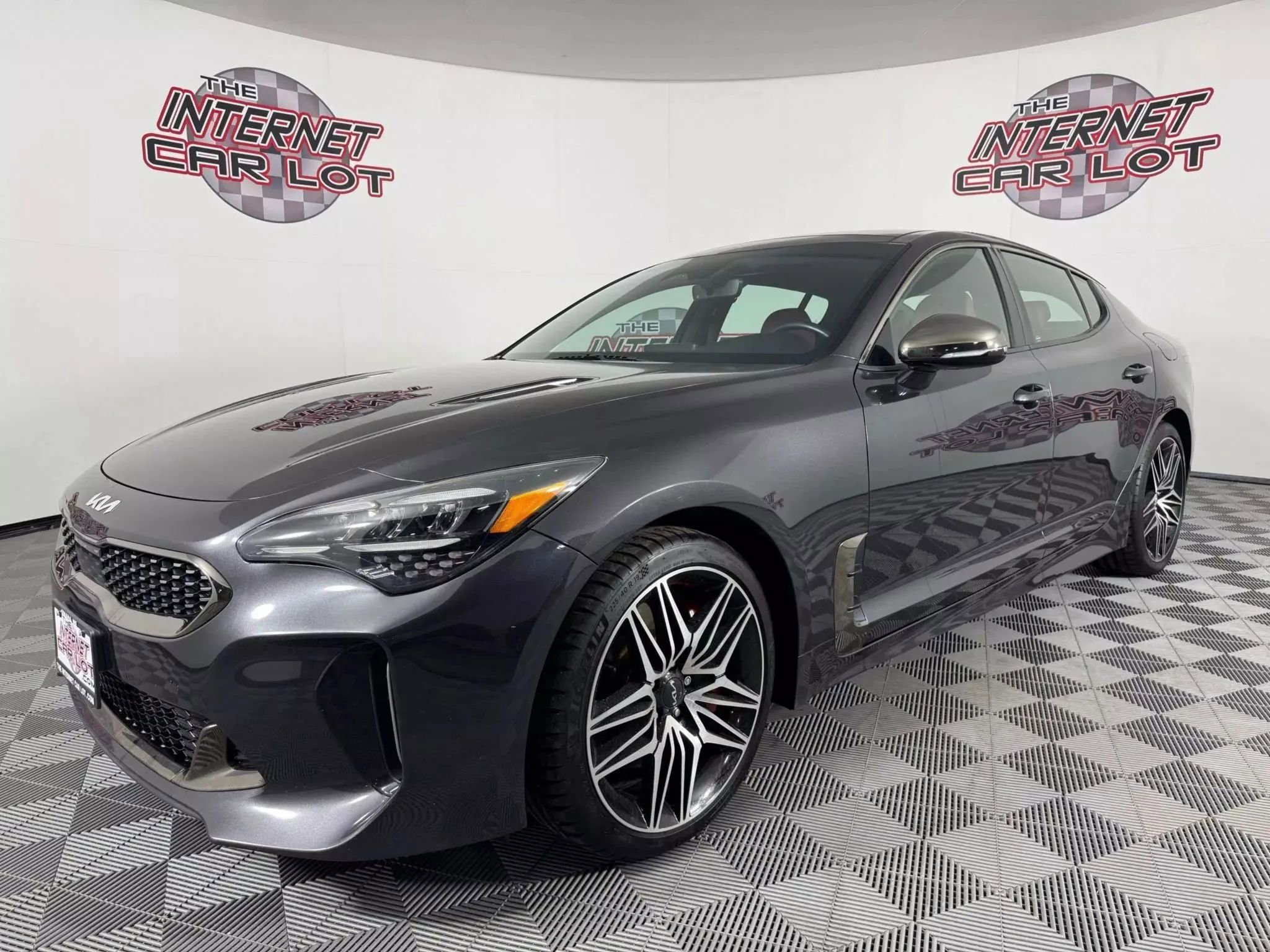 Used 2022 Kia Stinger GT1 w/ Red Interior Color Package AWD/4WD image 3