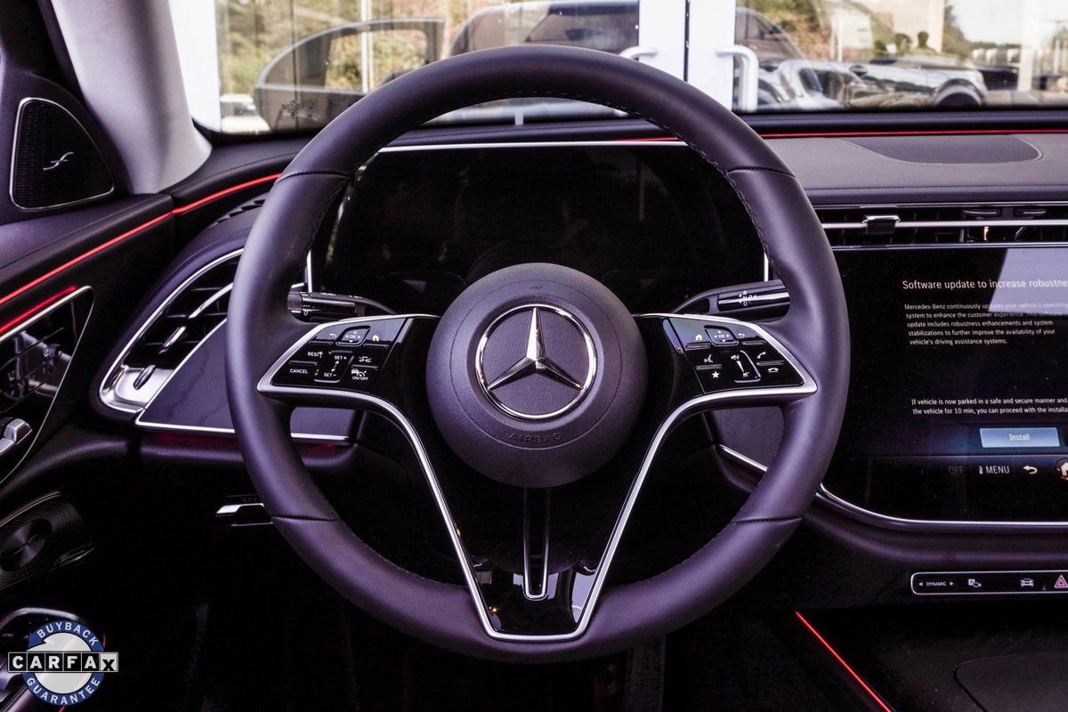 Used 2024 Mercedes-Benz E 350 4MATIC Sedan image 10