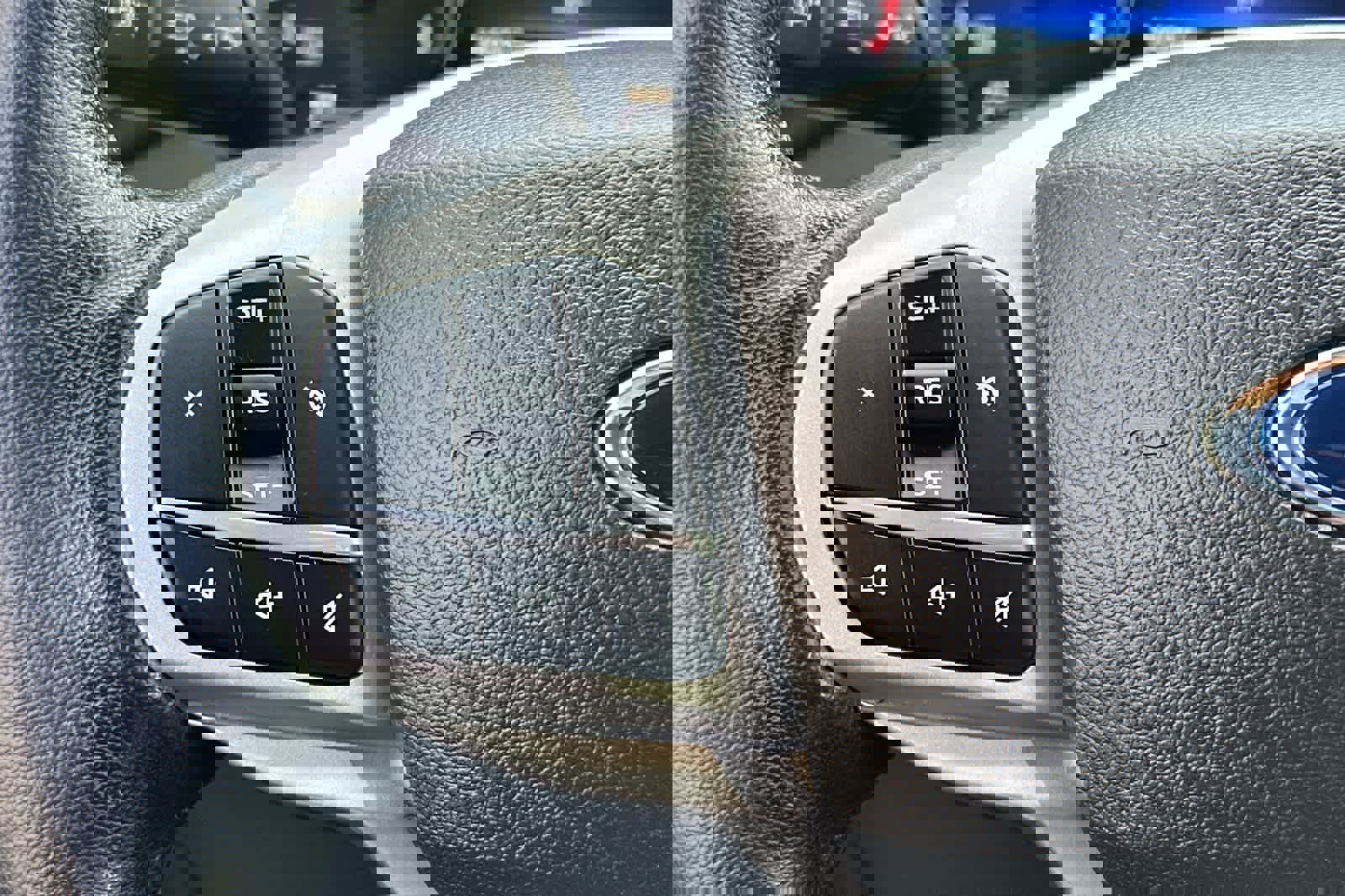 Used 2022 Ford Explorer XLT w/ Class IV Trailer Tow Package image 27