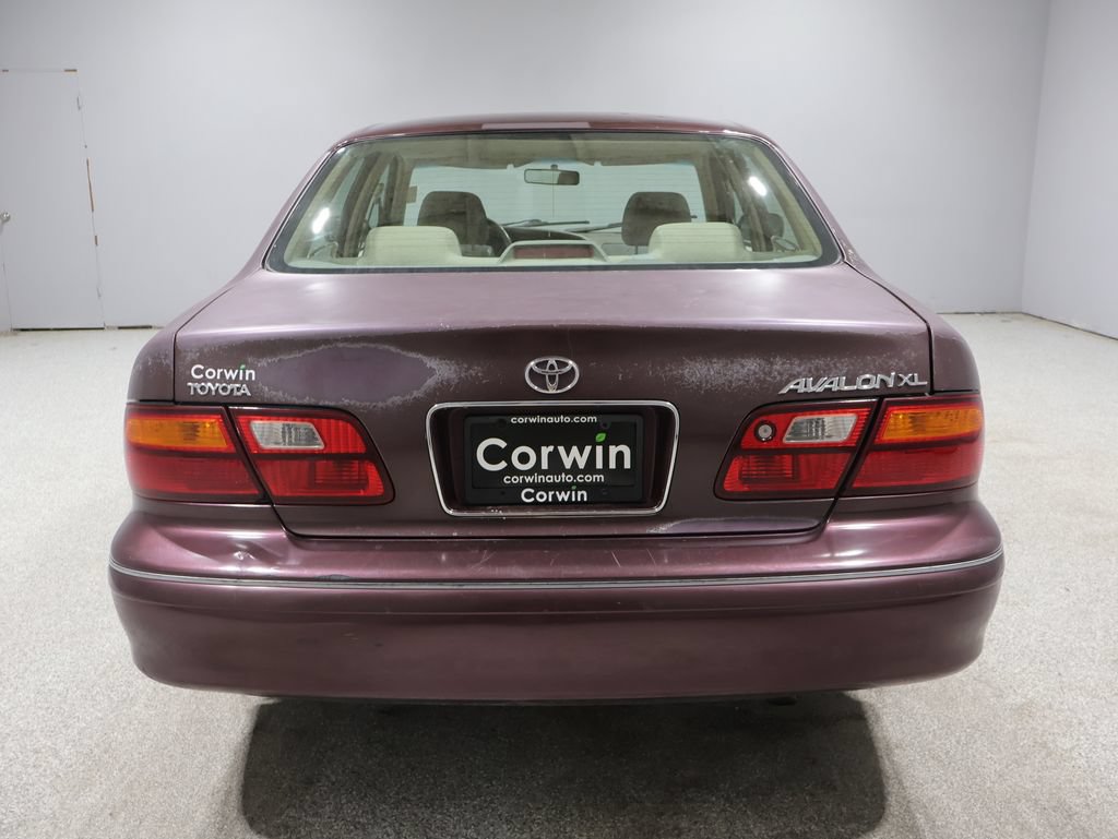 Used 1999 Toyota Avalon XL w/ PWR Seat Pkg FWD image 12