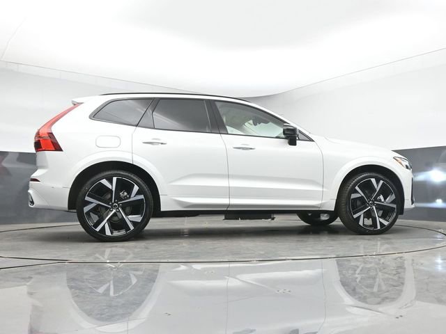 New 2026 Volvo XC60 B5 Ultra w/ Protection Package Premier AWD/4WD image 46