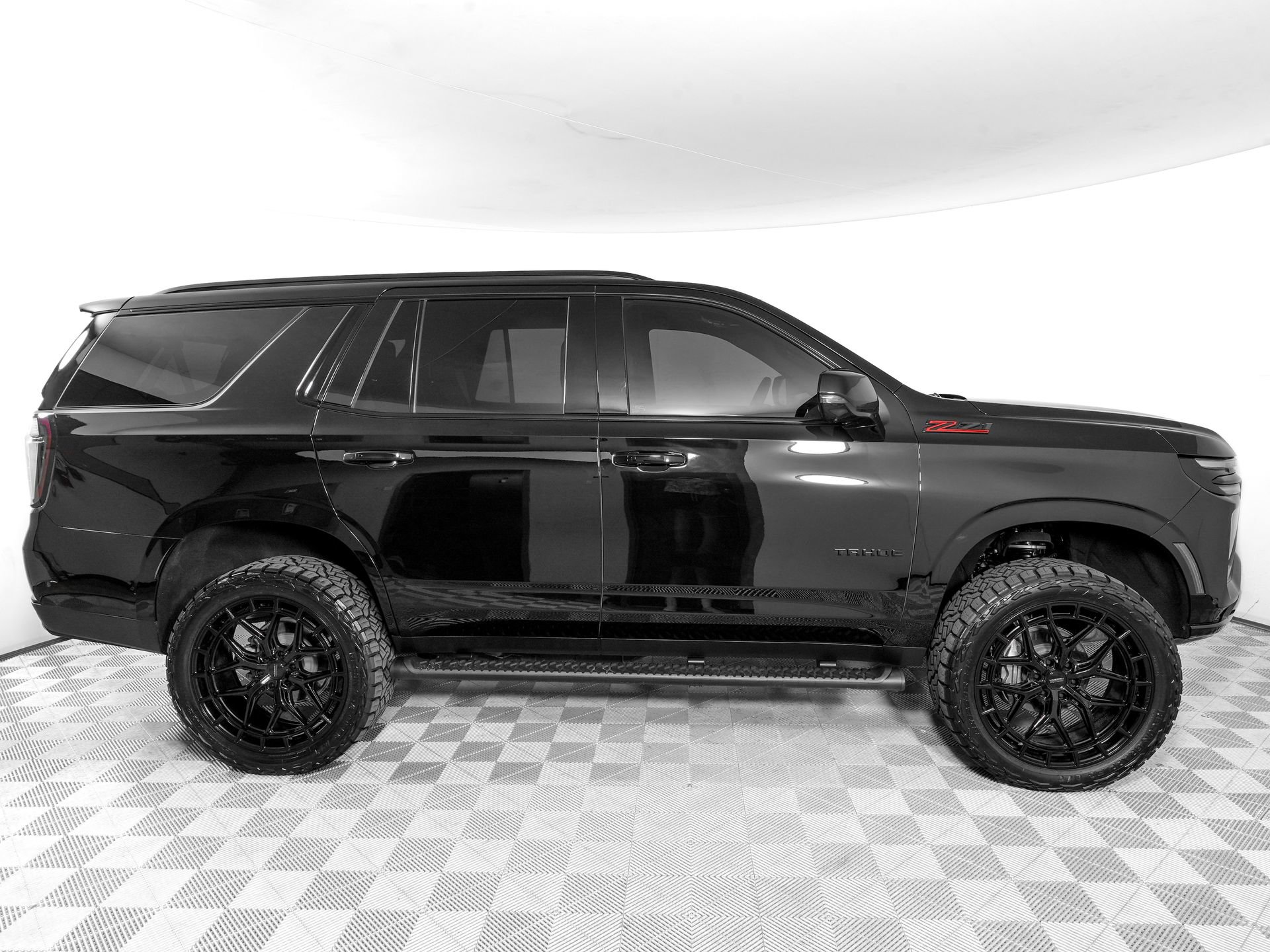 Used 2026 Chevrolet Tahoe Z71 w/ Comfort Package image 5