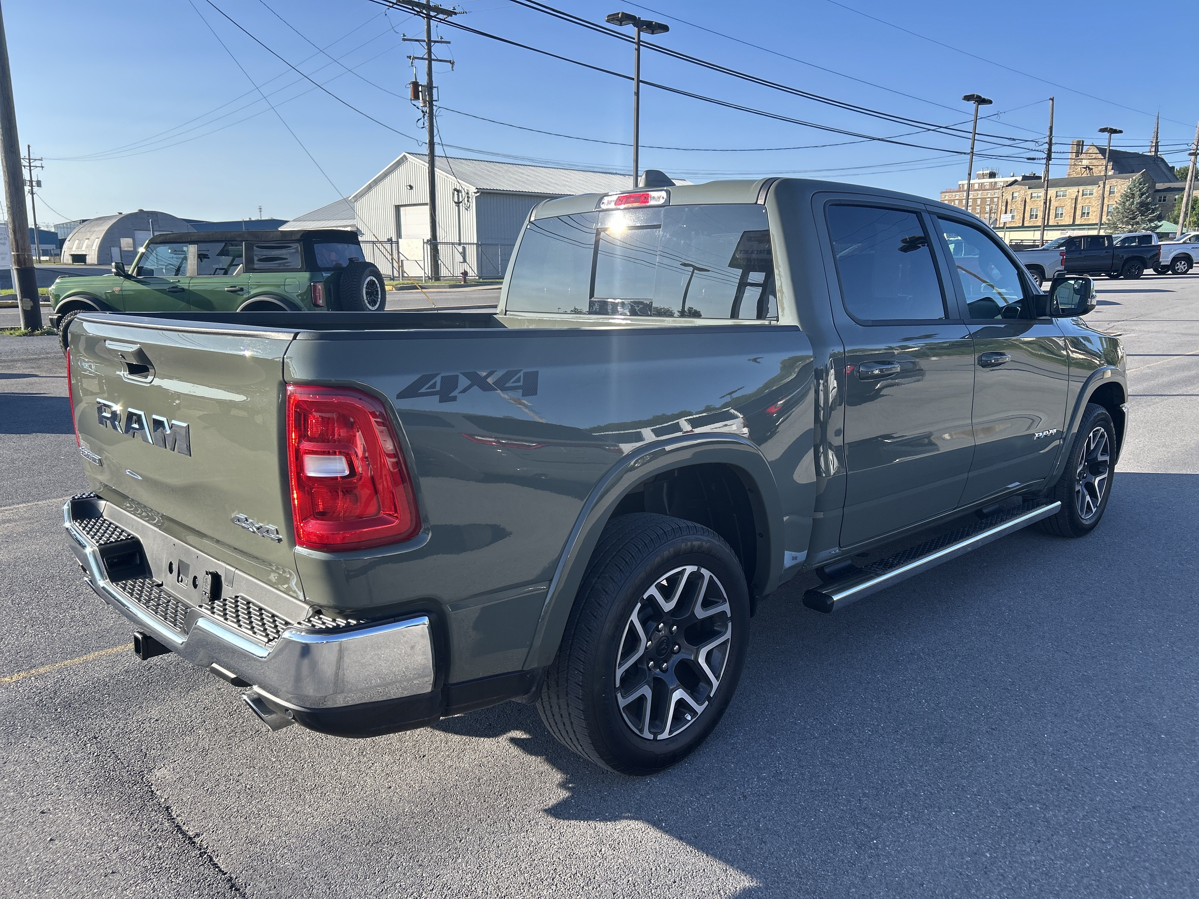 Used 2026 RAM 1500 Laramie AWD/4WD video 3