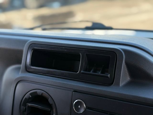 Used 2014 Ford E-250 and Econoline 250 image 20