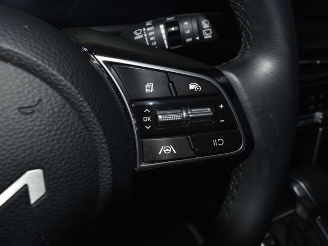 Used 2025 Kia Seltos S FWD image 17