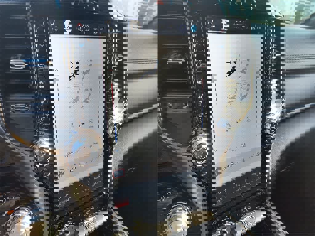 Used 2023 RAM 1500 Rebel w/ Night Edition image 19