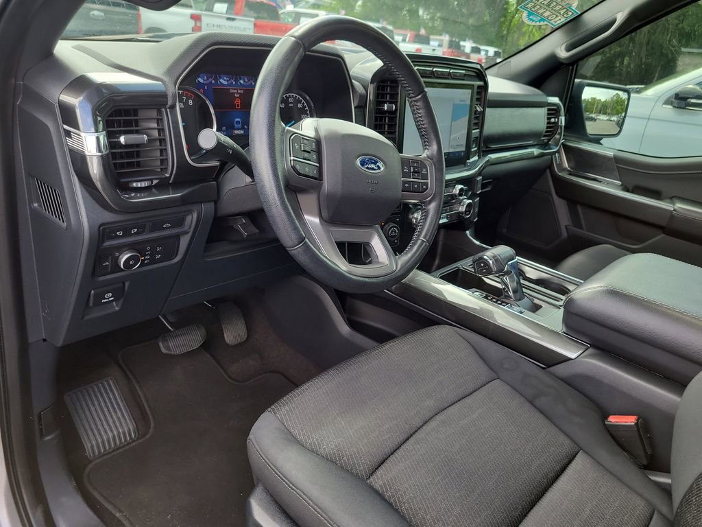 Used 2021 Ford F150 XLT w/ Equipment Group 302A High image 16