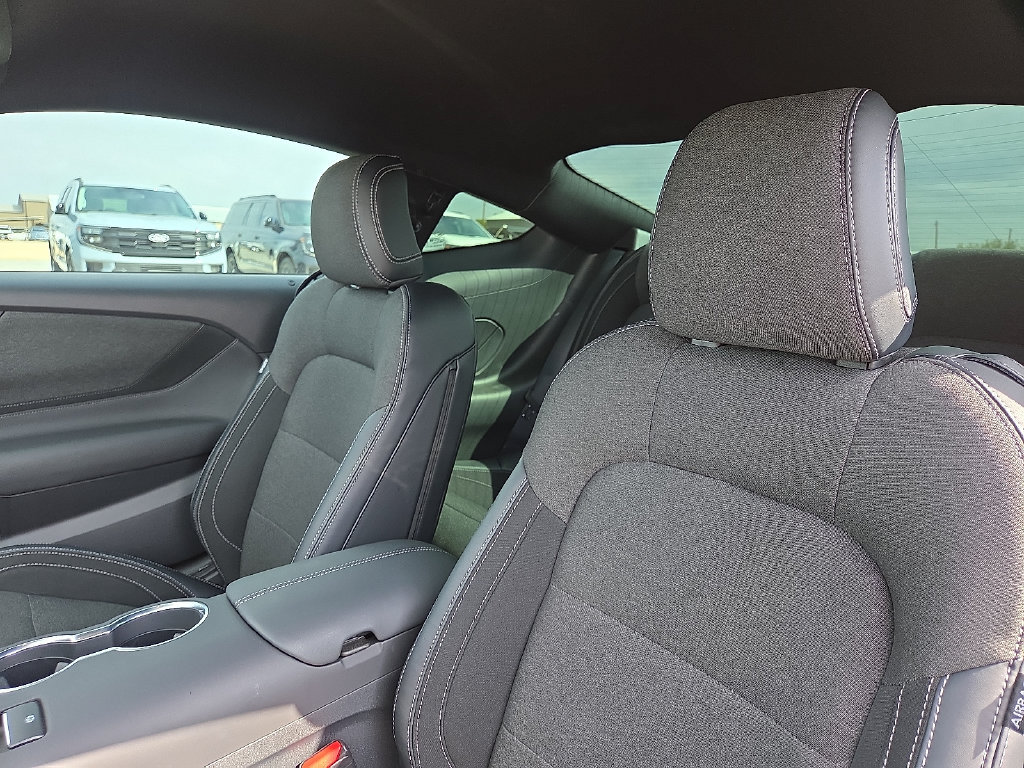 Used 2026 Ford Mustang Coupe RWD image 21