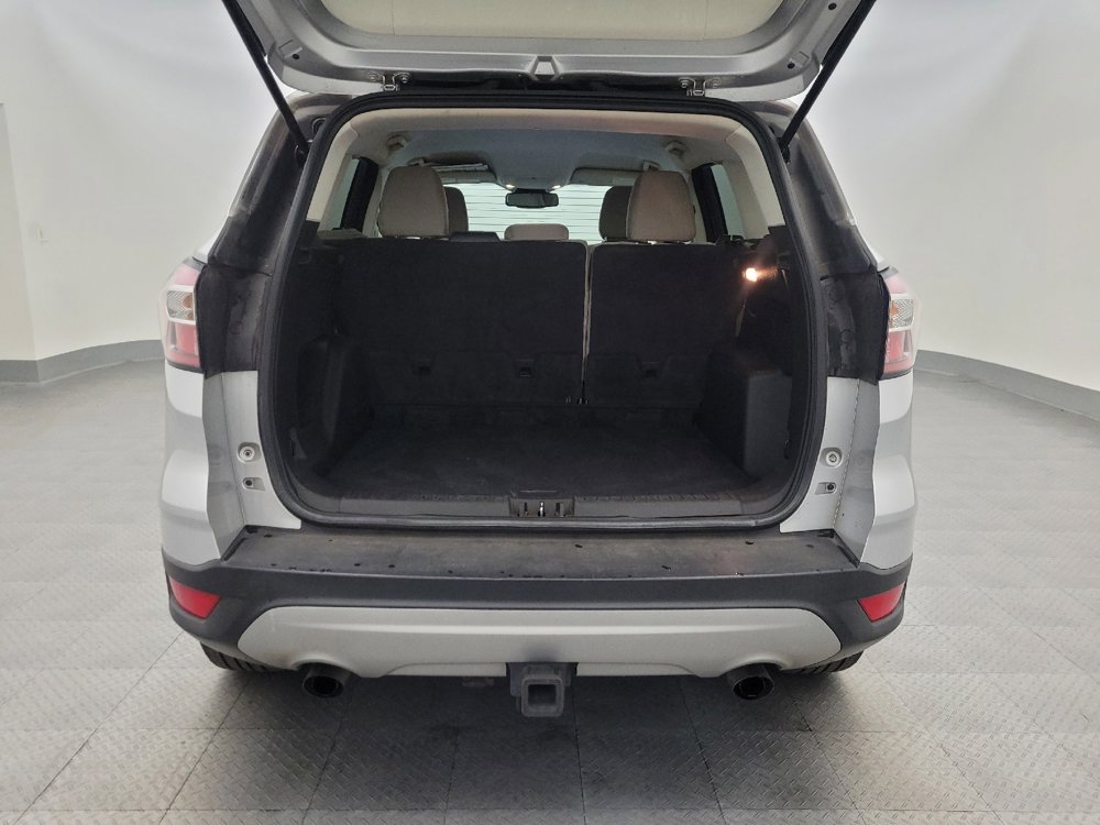 Used 2018 Ford Escape SE w/ Ford Safe & Smart Package image 29