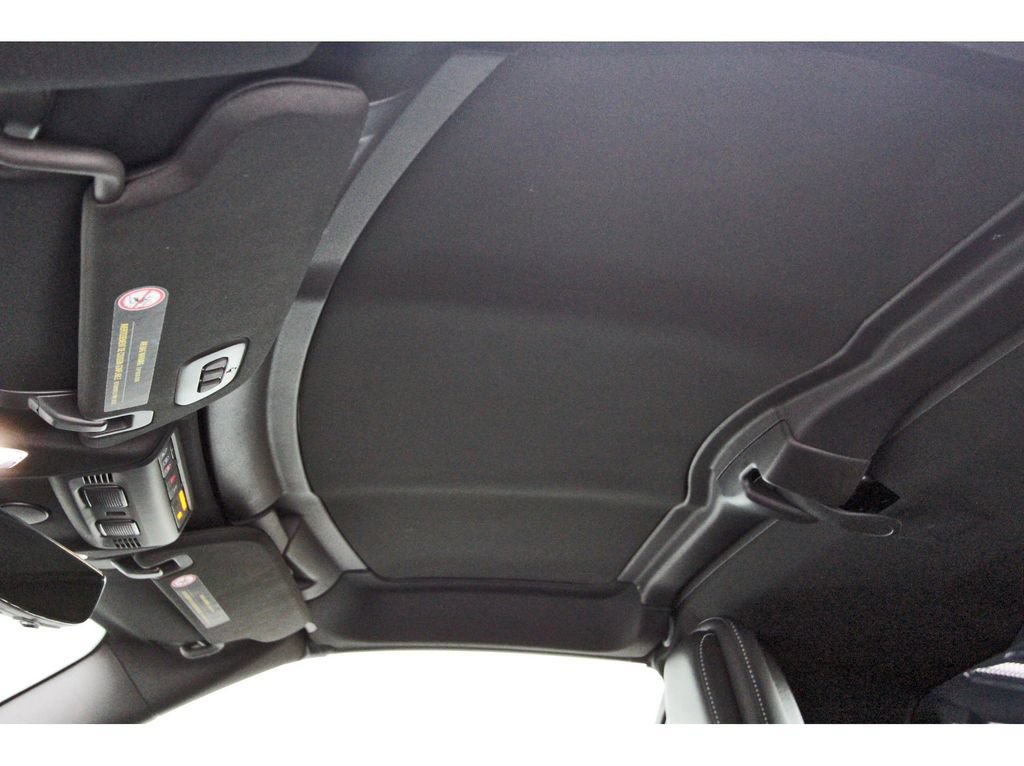 Used 2023 Chevrolet Corvette Stingray Preferred Cpe w/ Z51 Performance Package RWD image 24