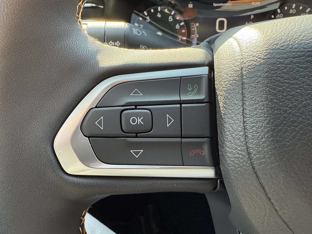 New 2026 Jeep Compass Latitude AWD/4WD image 21