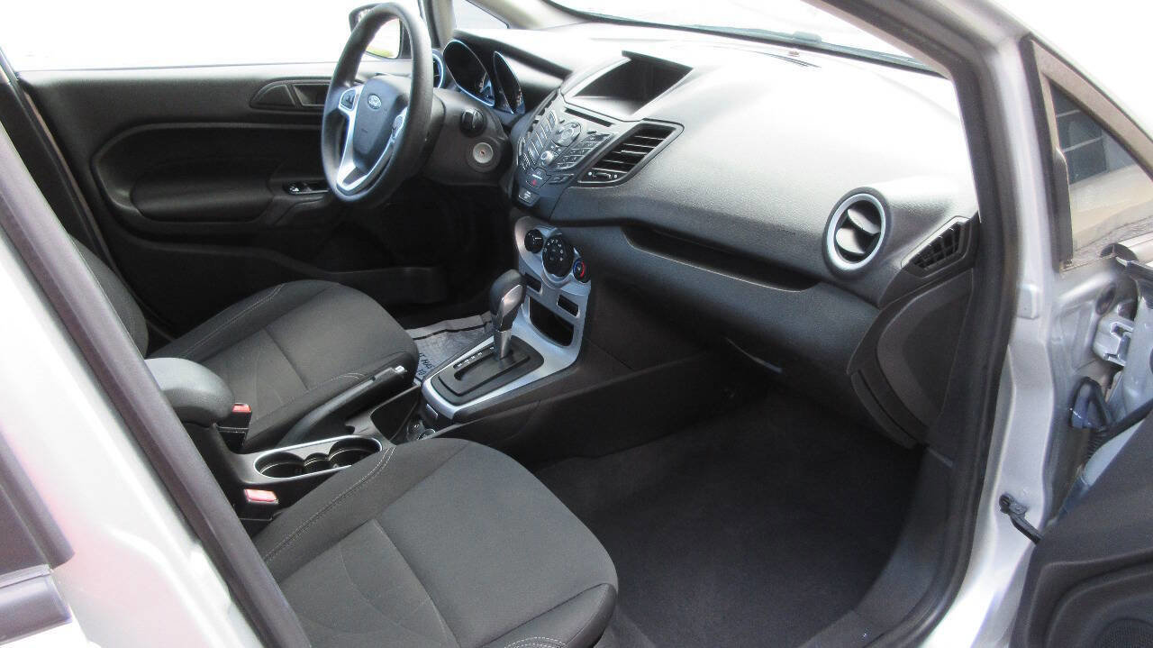 Used 2019 Ford Fiesta SE image 21