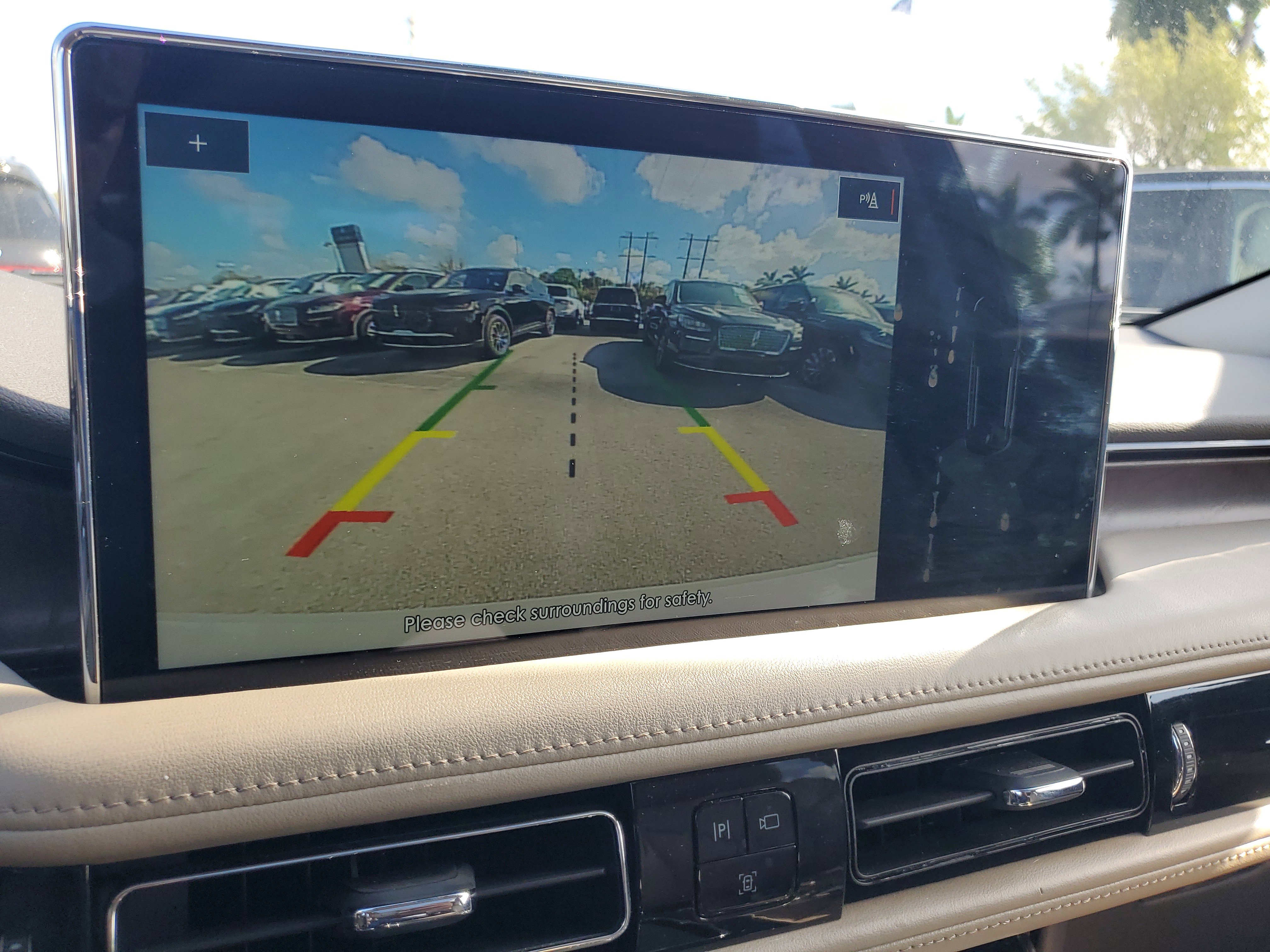 Certified 2022 Lincoln Nautilus Reserve image 22