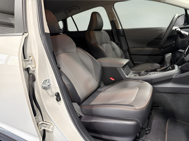 Used 2025 Subaru Crosstrek 2.5i Limited w/ Crosstrek Mirror Package AWD/4WD image 14