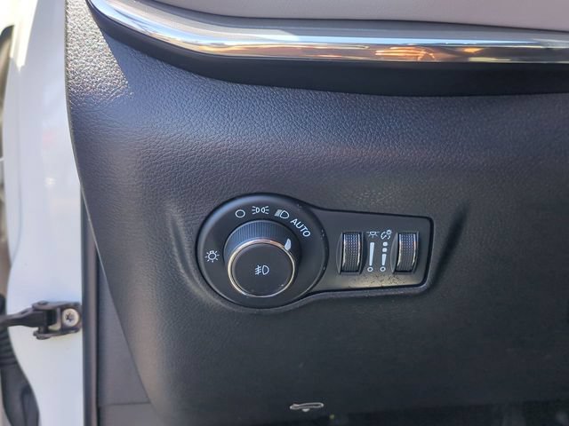 Used 2022 Jeep Compass Limited AWD/4WD image 18
