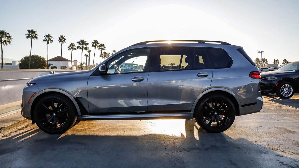 Used 2026 BMW X7 M60i AWD/4WD image 14