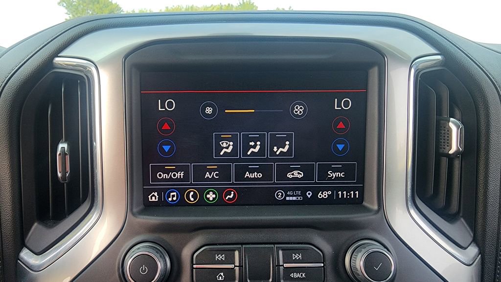 Used 2022 Chevrolet Silverado 2500 LTZ image 24