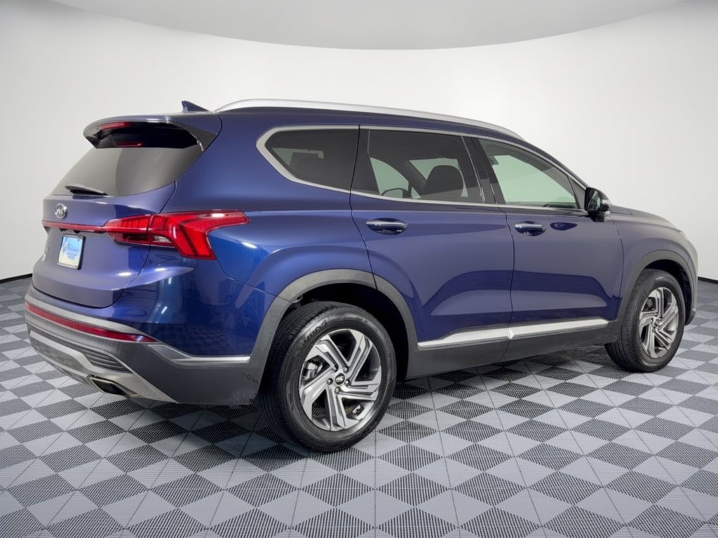 Used 2023 Hyundai Santa Fe SEL w/ Premium Package FWD image 9