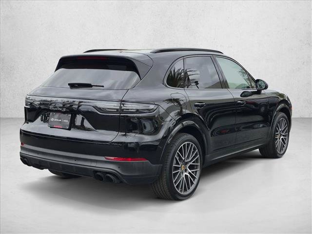 Used 2023 Porsche Cayenne S AWD/4WD image 5