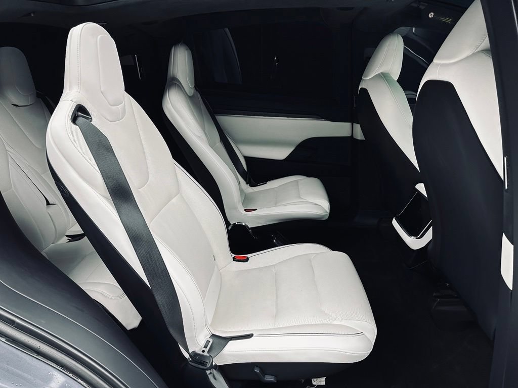 Used 2022 Tesla Model X Plaid AWD/4WD image 19
