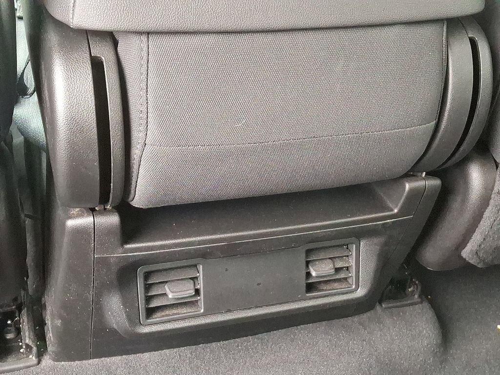 Used 2022 Chevrolet Silverado 1500 Custom image 10