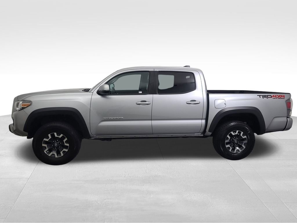 Used 2023 Toyota Tacoma TRD Off-Road image 9