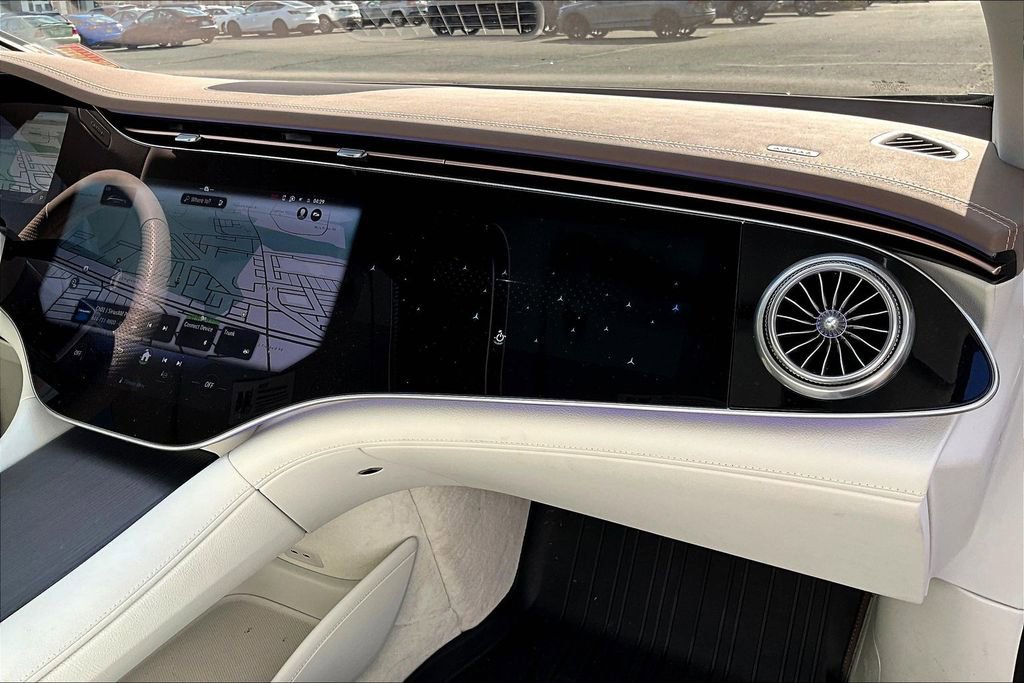 Certified 2023 Mercedes-Benz EQS 580 4MATIC Sedan image 15