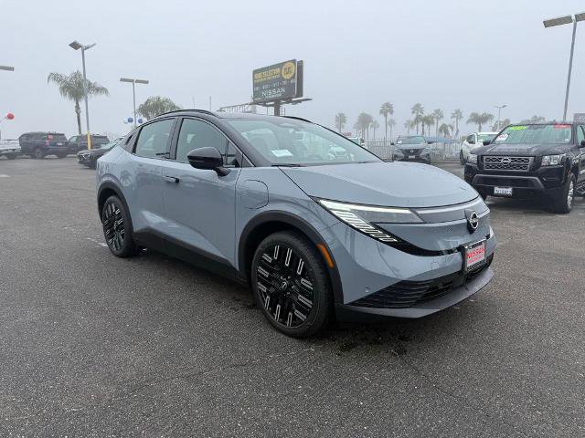 New 2026 Nissan Leaf Platinum+ w/ Cargo Package (Platinum+)