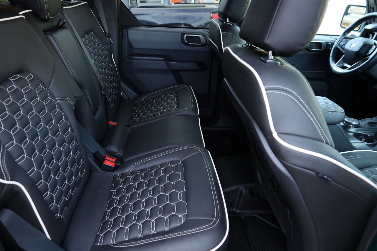 Used 2024 Ford Bronco Big Bend image 15