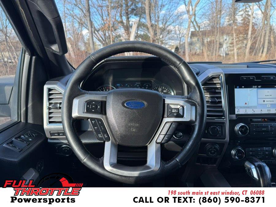 Used 2016 Ford F150 Platinum w/ Equipment Group 701A Luxury AWD/4WD image 23