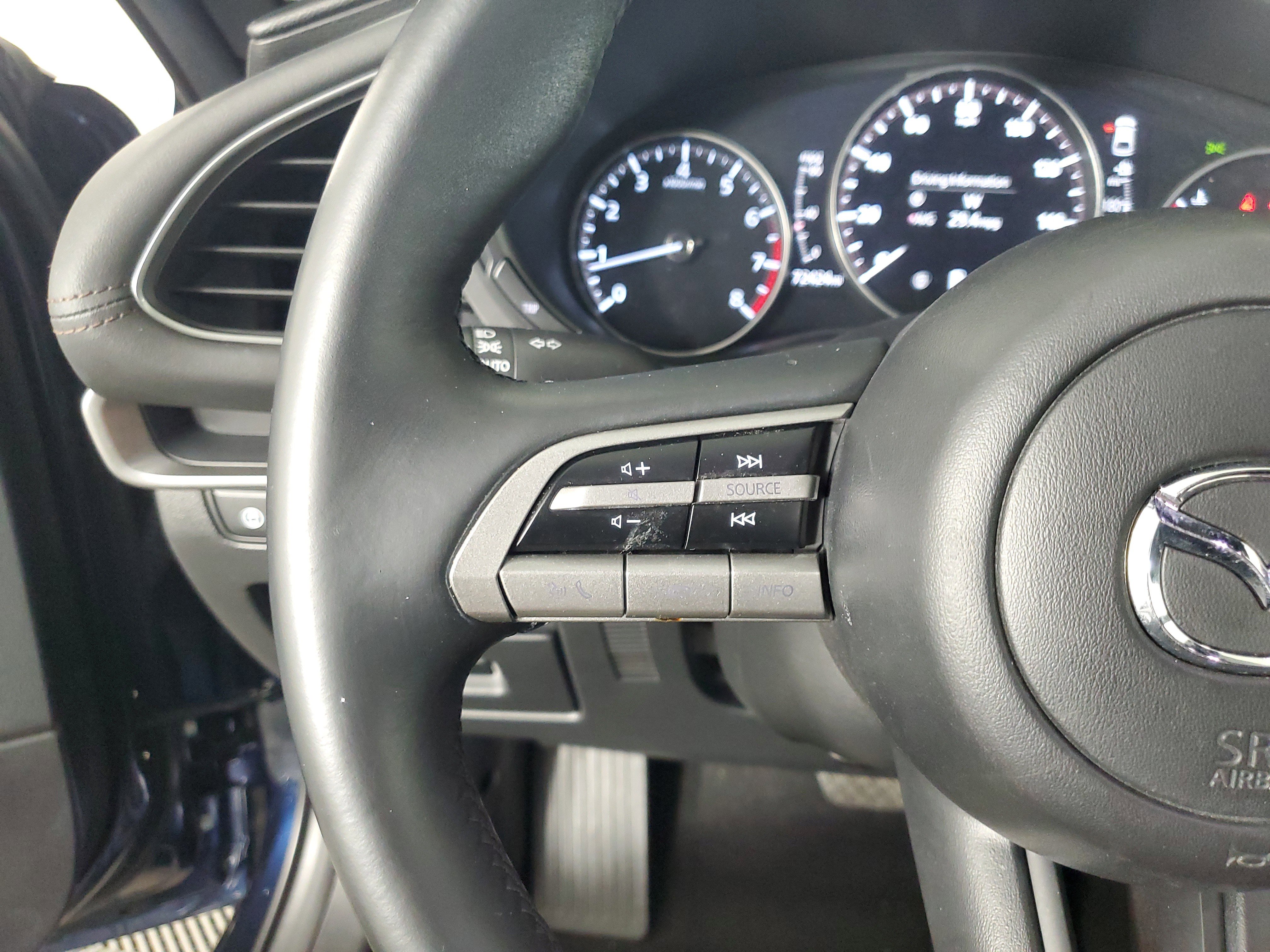 Used 2020 MAZDA MAZDA3 Hatchback image 25