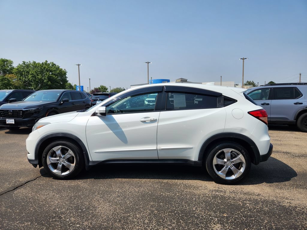 Used 2017 Honda HR-V EX image 8