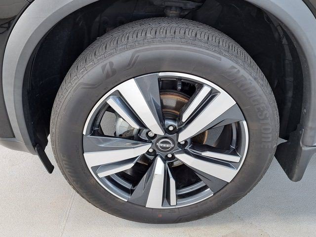 Used 2023 Nissan Rogue SL AWD/4WD image 29