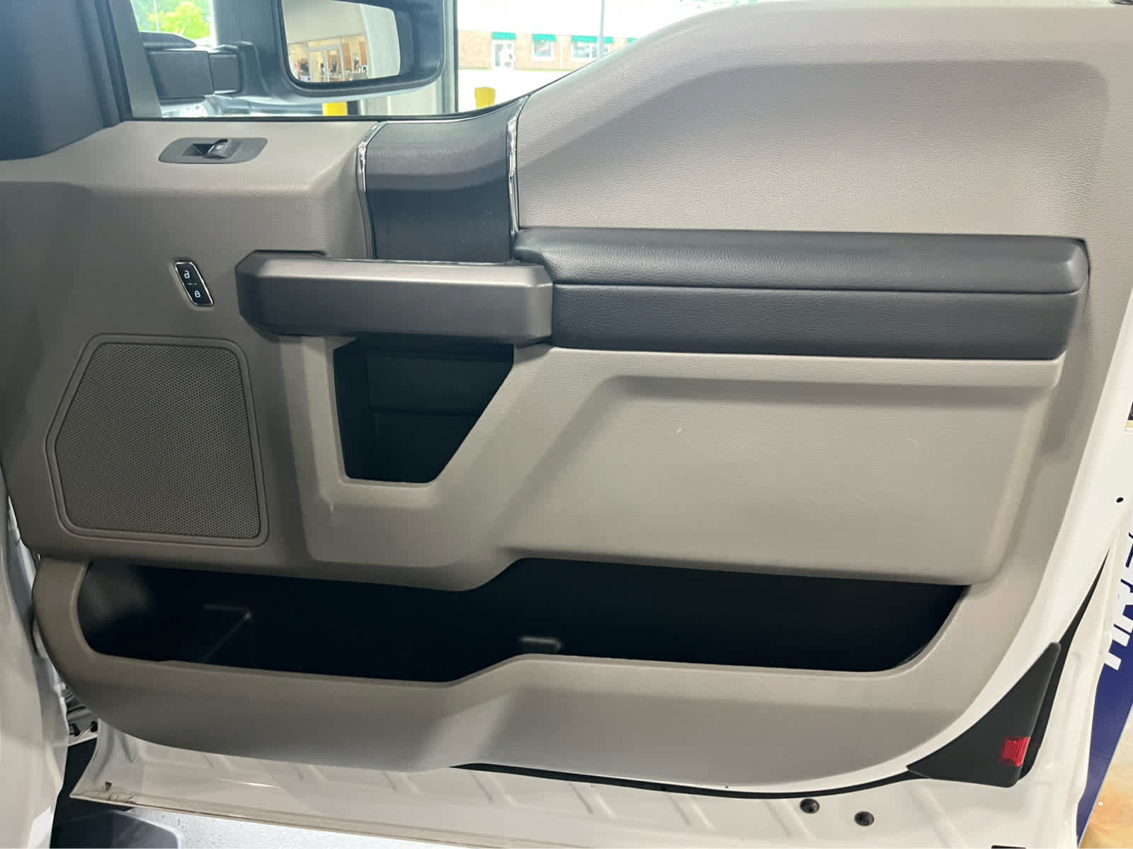 Certified 2019 Ford F250 XLT w/ XLT Value Package AWD/4WD image 50